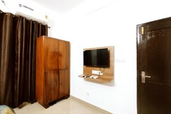 HOTEL WINNER INN - Budget Rooms By Organica Group, Moga