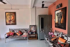 Aayushi Bunglow, Ratnagiri