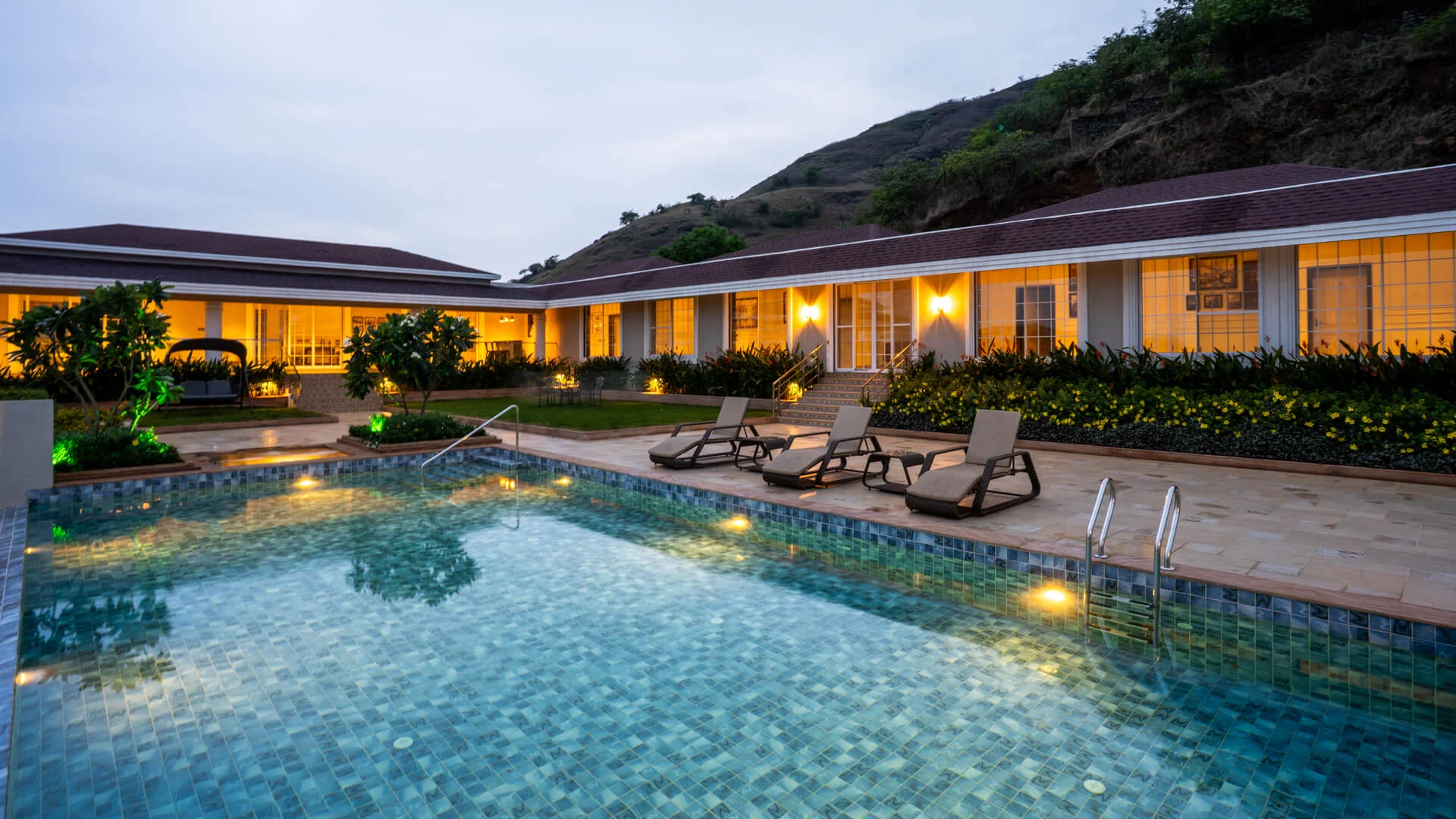 LohonoStays Sorrento Villa 3 bedroom, Lonavala