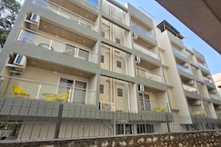 Hill Top Stays, Mumbai