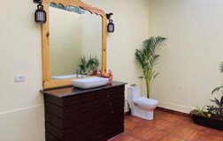 Luxury Villa with Jacuzzi (Ground Floor)
