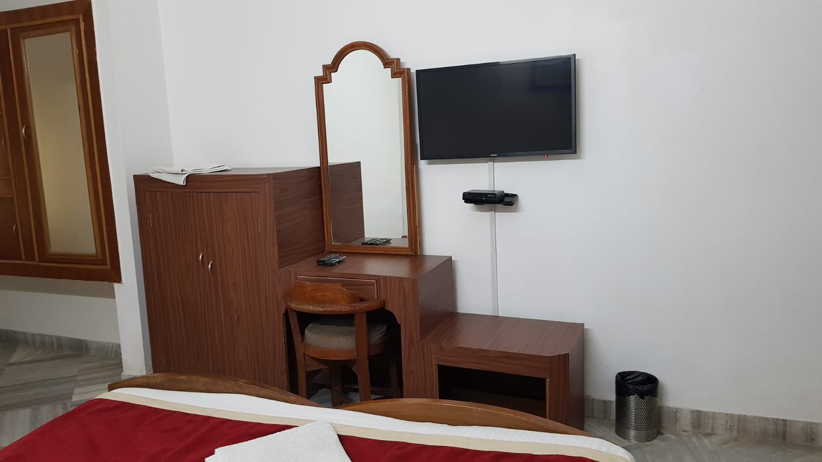 HOTEL SHREEKSHETRA INTERNATIONAL - Tap to explore photos