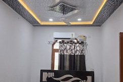 J Aviral home stay, Ayodhya