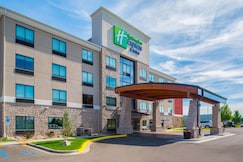Holiday Inn Express Hotel & Suites Bismarck, Burleigh