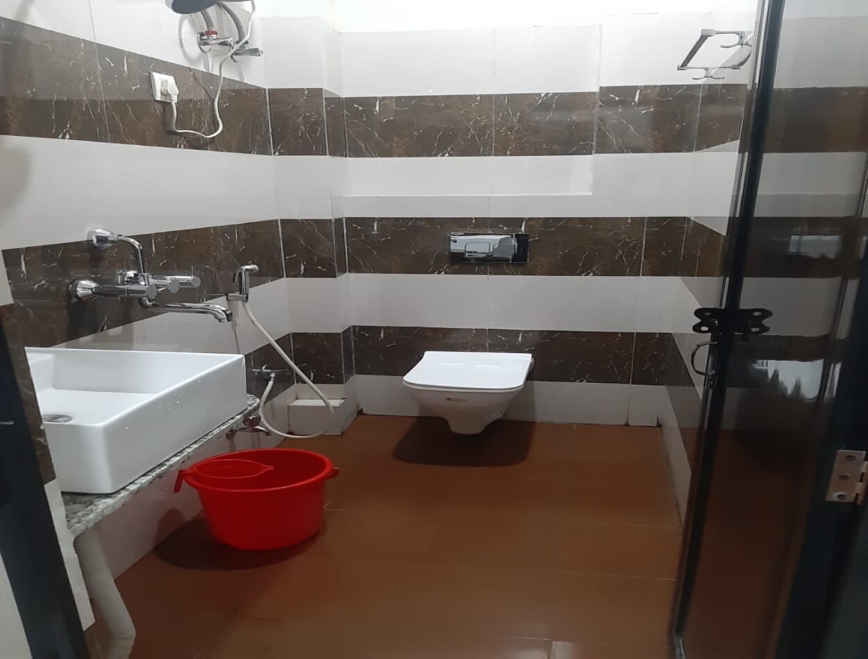 Hotel Maa Laxmi Niwas - Tap to explore photos