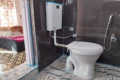 Hotel  Gurez  Glory, Bandipore