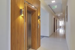 Townhouse OAK The Grace Inn Near Aravali Biodiversity Park, Gurgaon