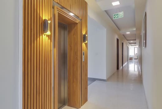 Townhouse OAK The Grace Inn Near Aravali Biodiversity Park