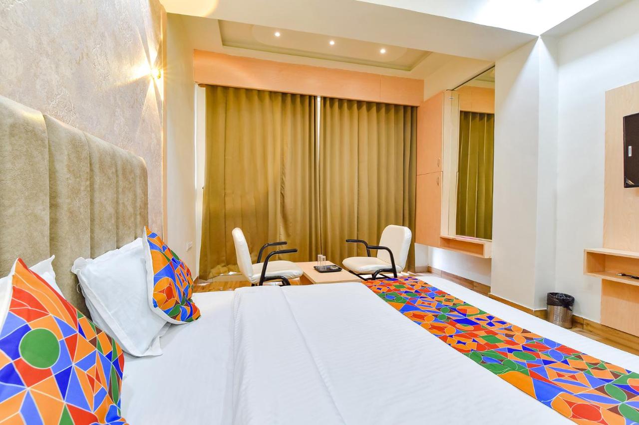 FabHotel Symphony Grand - Inside barcelona complex - Tap to explore photos