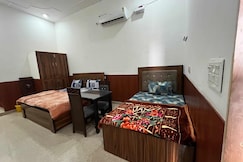 Natti raj residency, Mathura