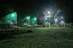 Fesengbor Eco Camp, Kohora
