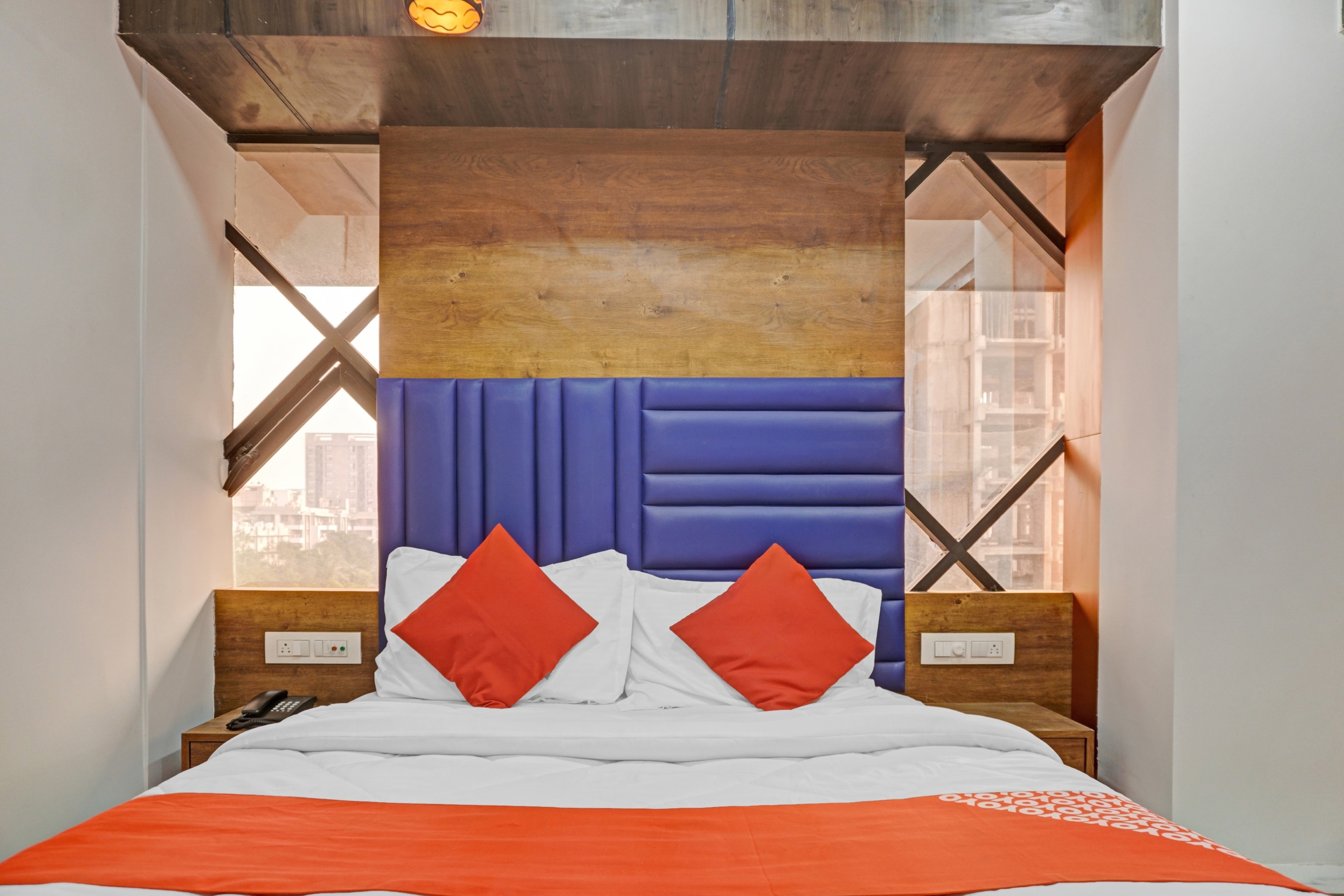 Hotel O Gaurav Path Crossway Surat Formerly Stadium Plaza - Tap to explore photos