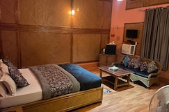 HOTEL WE2 HAVEN, Dimapur