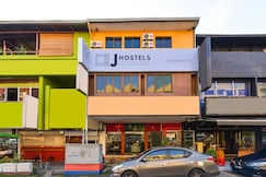 Super OYO 90562 J Hotel PJ, Petaling Jaya