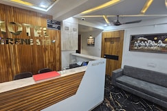 Hotel Serene Stay, Surat
