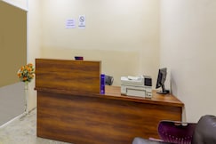 Hotel O Rsquare Elite, Hyderabad