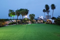 Palm Beach Resort, Silvassa