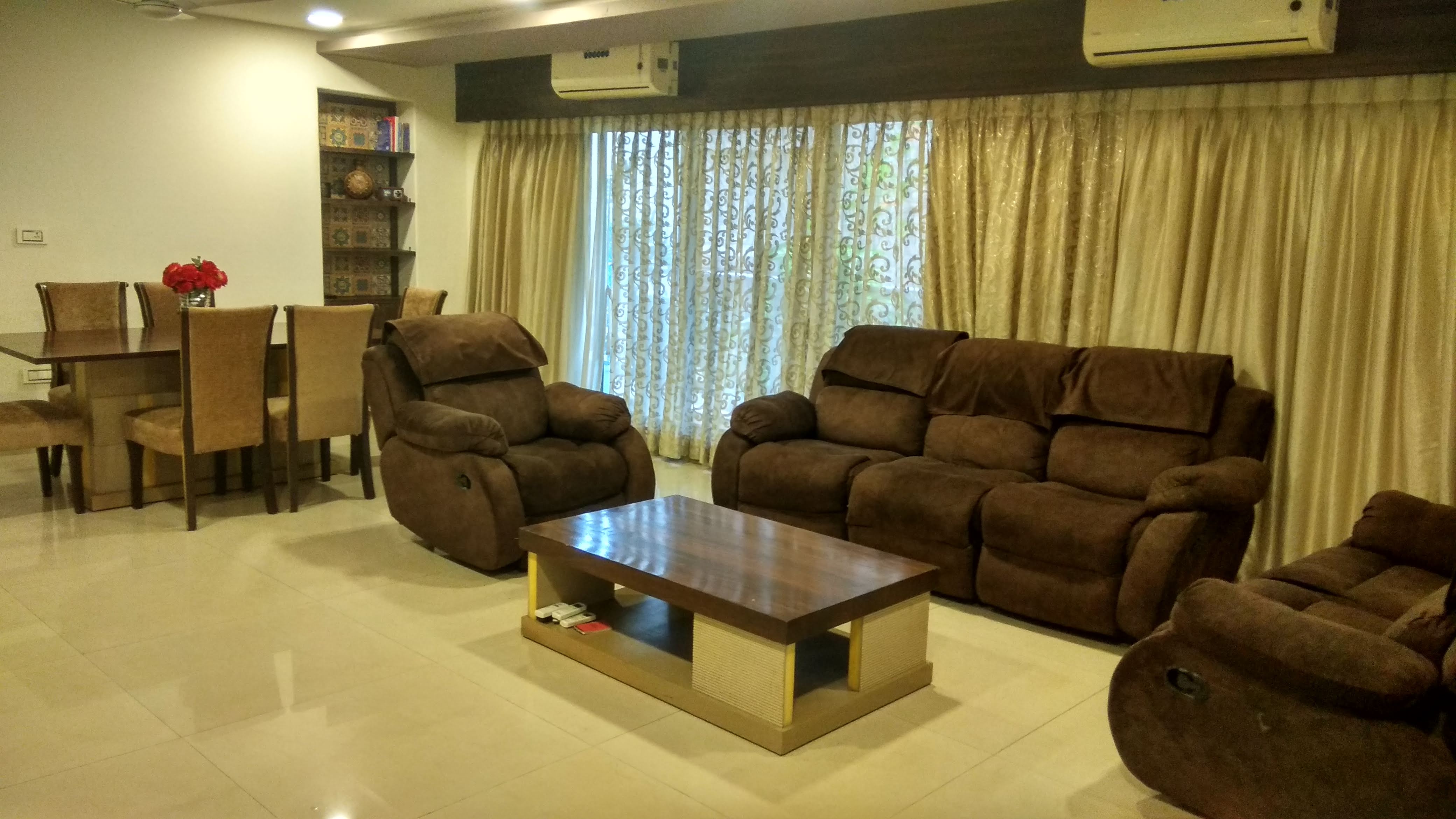 Master Suite at Juhu - Tap to explore photos