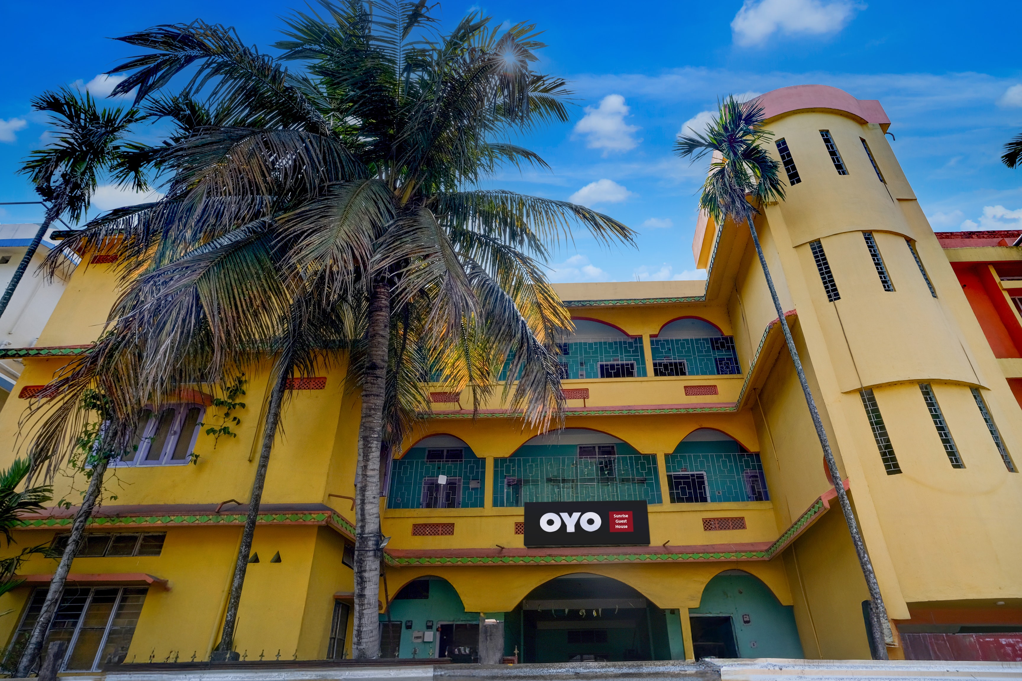 Hotel O Sunrise Guest House - Tap to explore photos