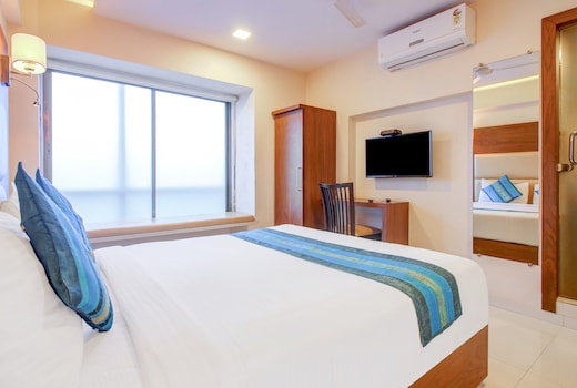 Oxford Hotel Powai