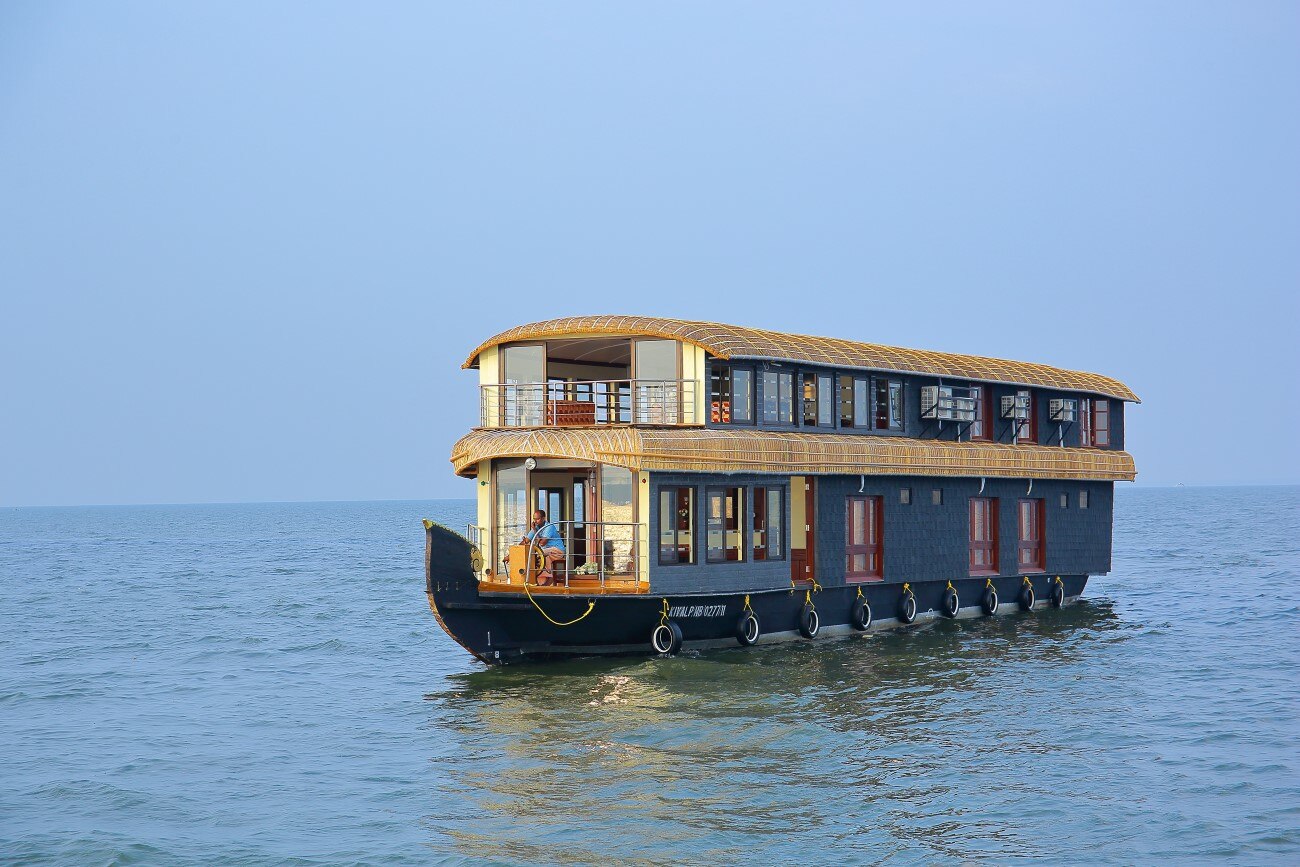Goldriver Houseboat Alleppey Houseboat Price Address Reviews - 