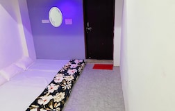 Non Ac Family Four Bed Room