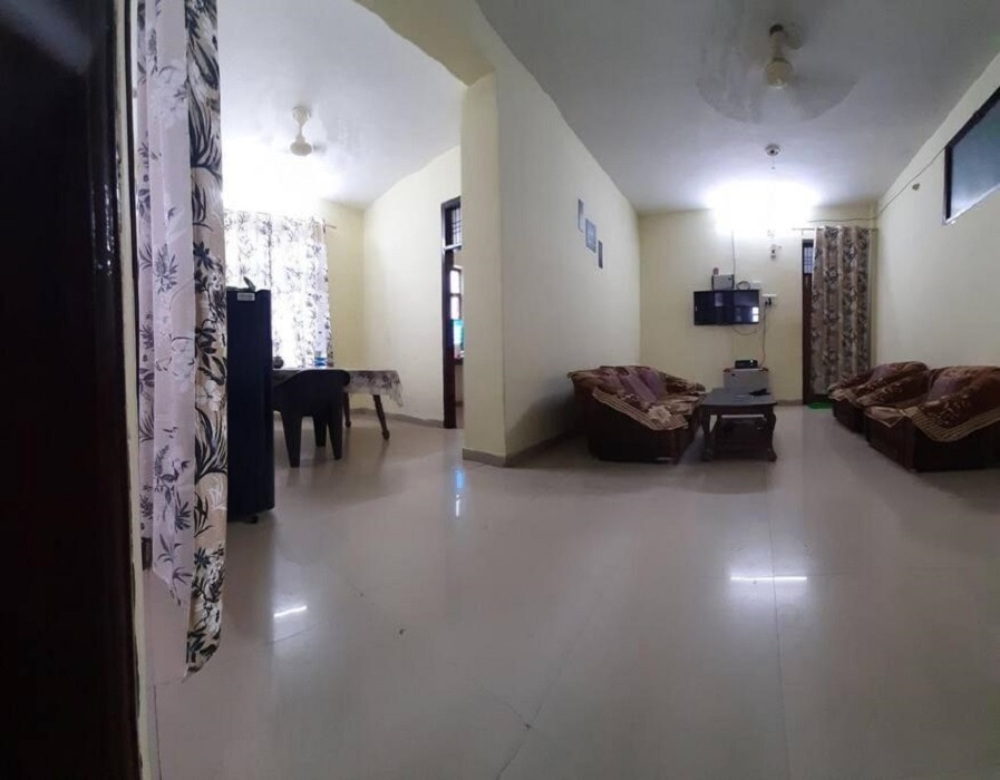 Green View | Entire 2BHK Apartment - Tap to explore photos