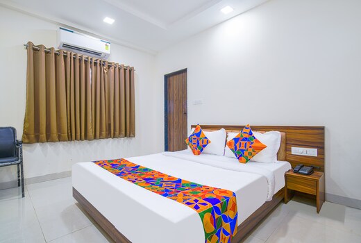 FabHotel J Palace Indore