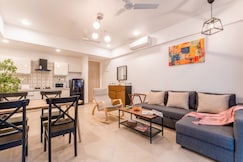 tisyastays | Scenic 1BHK Apartment with Infinity Pool, 5mins to beach, Goa