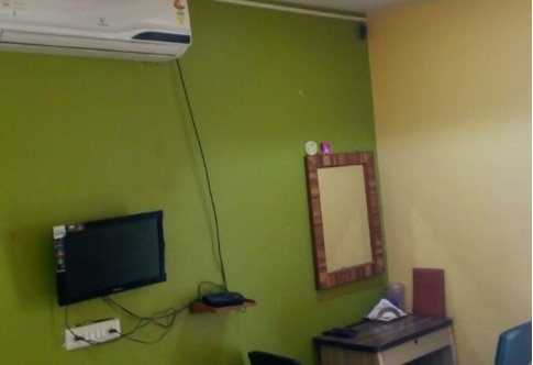 Hotel Anmol Ratan & Guest House - Tap to explore photos