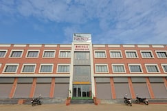 TGR Hotel, Mundra