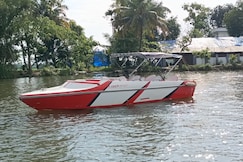 Shikara Boat Tour Alleppey Backwater, Alleppey
