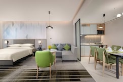 Holiday Inn & Suites WUHAN INTERNATIONAL EXPO, Wuhan