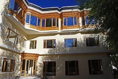 Hotel Karakoram, Leh