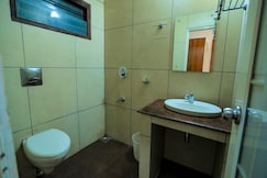 Issac's Hotel Regency, Wayanad