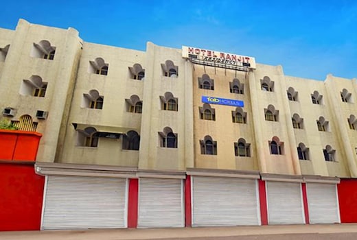 FabHotel Ranjit Residency