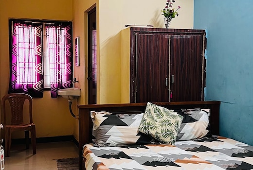 Hotel O 812390 Shri Vinayaka Inn Rooms