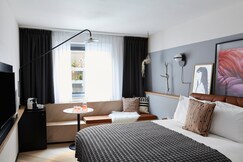 Hotel Indigo Antwerp City Centre, Antwerp