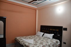 Vasudev Paying Guest House, Ayodhya