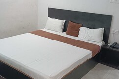 Hotel O DEV DARSHAN PAYING GUEST HOUSE, Varanasi