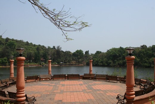 Mayem Lake View