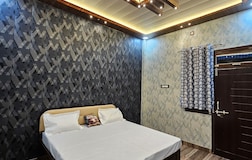 ROOM NUMBER 7