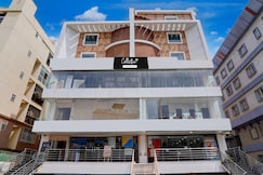 Super Collection O Sarjapura Road Kasavanahalli, Bangalore