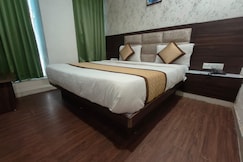 Hotel Sarovar Inn CG Road, Ahmedabad
