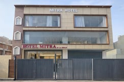 Mitra Hotel, Dehradun