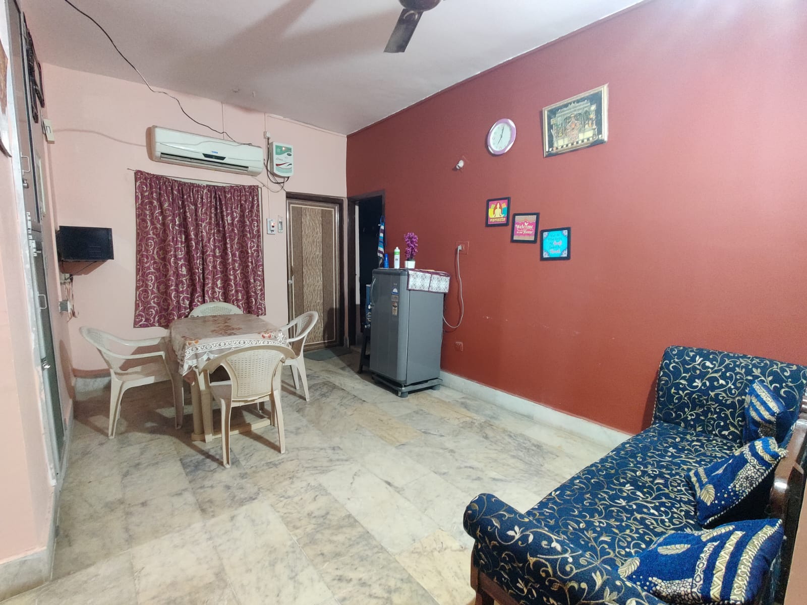 Krishnadham Homestay On The Road Near Puri Railway Station 800M - Tap to explore photos