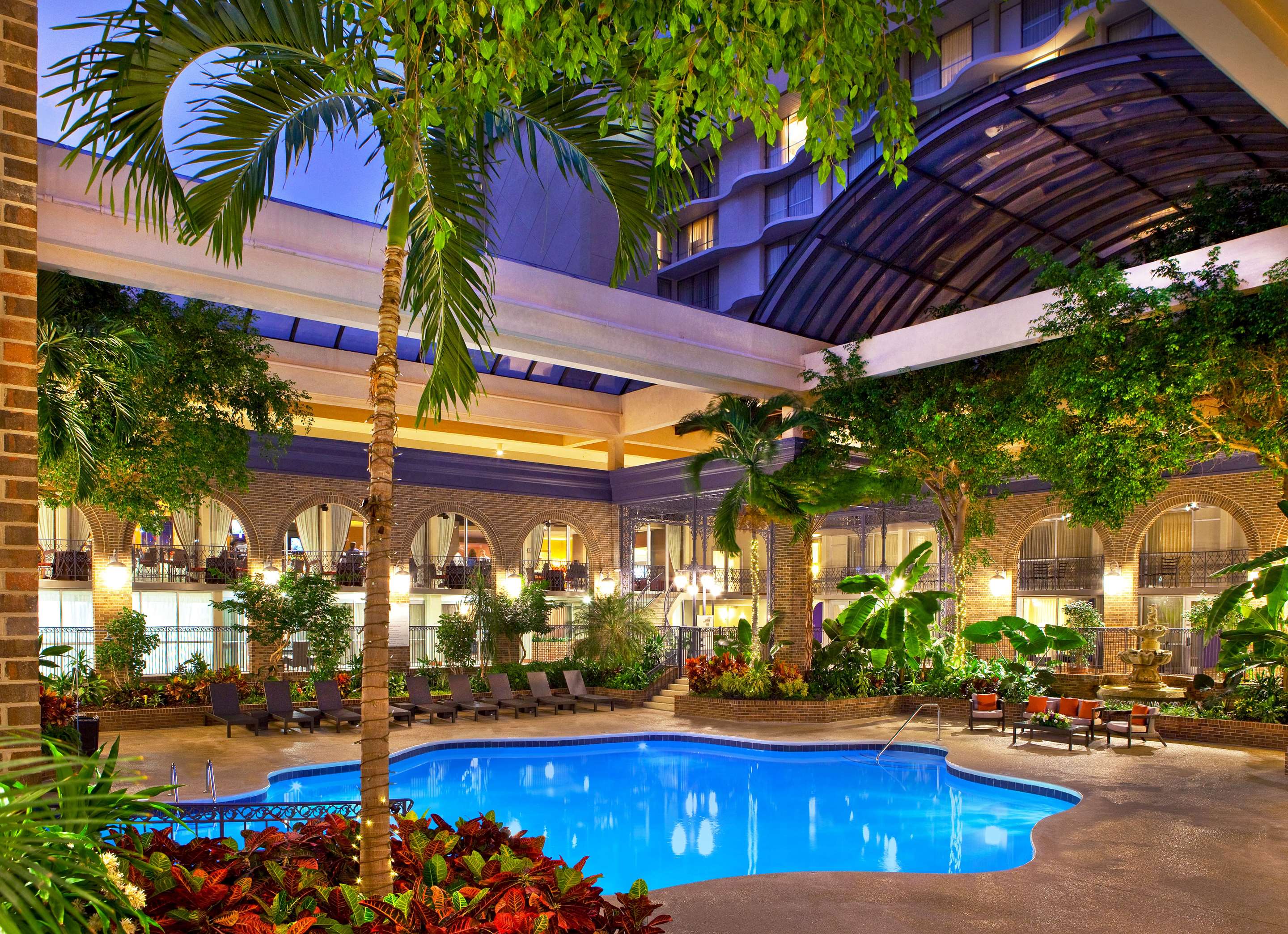 Courtland Grand Hotel, Trademark Collection by Wyndham - Tap to explore photos