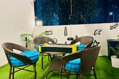 2bhk Ultra Lush Posh Near Versova Beach Andheri, Mumbai