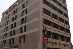 Hotel Supreme, Tiruppattur, Sivaganga