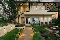 V Villa Pune, Pune